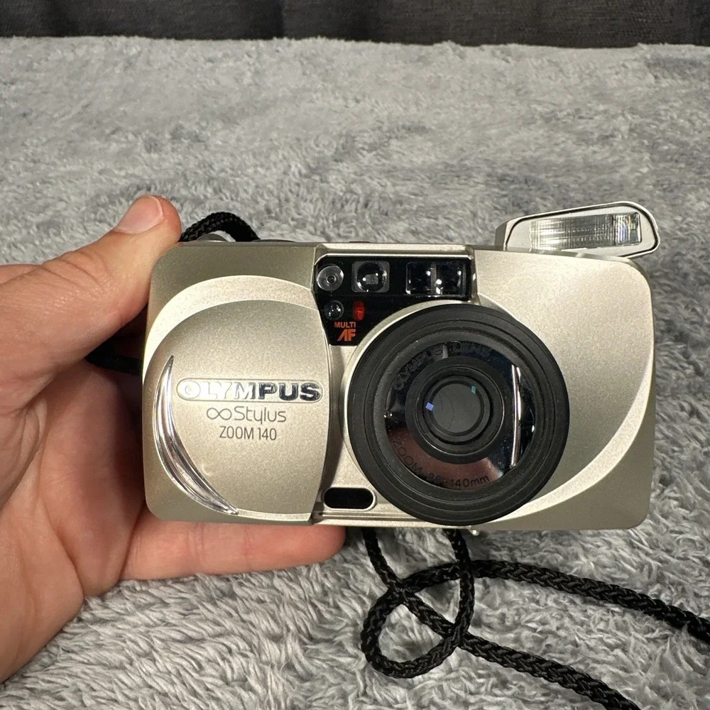 Olympus Stylus Zoom 140 Handheld Compact Point & Shoot 35mm Film Tested Camera